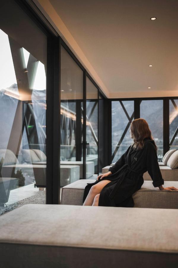 Somvita Suites Tirolo Bagian luar foto