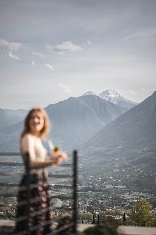Somvita Suites Tirolo Bagian luar foto